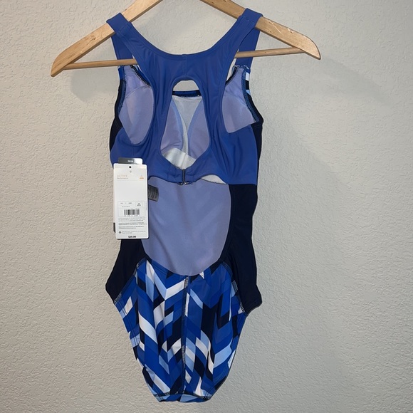 Champion One-Piece Swimsuit -NWT - Picture 3 of 6